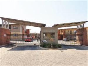 Bachelor apartment in Benoni AH