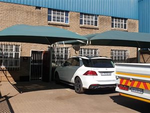 800 m² Industrial space in Isando