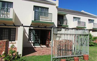2 Bedroom House in West Bank