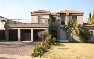 3 Bedroom House in Featherbrooke Estate