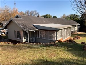 3 Bed House in Monument Park