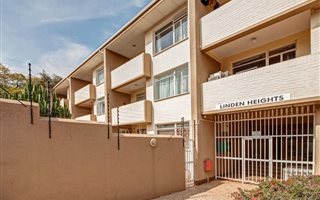 1 Bedroom Apartment in Linden