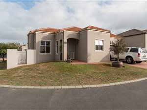 3 Bed Townhouse in Avalon Estate