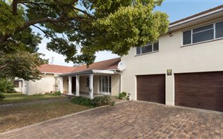 4 Bedroom House in Lochnerhof