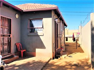 3 Bed House in Goudrand