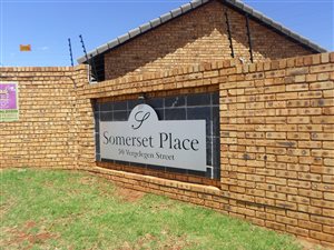 2 Bed Townhouse in Witpoortjie