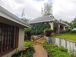 4 Bed House in Montrose