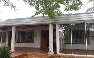 4 Bedroom House in Ashlea Gardens