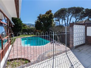 3 Bed House in Constantia