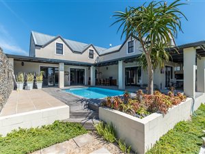 4 Bed House in Imhoffs Gift