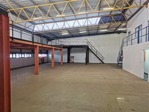544 m² Industrial space in Red Hill