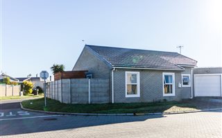 3 Bedroom House in Bonnie Brae