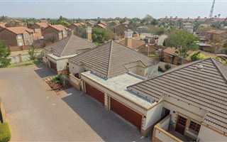 3 Bedroom Townhouse in Highveld