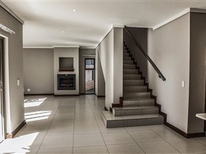 3 Bed Townhouse in Ebotse Estate