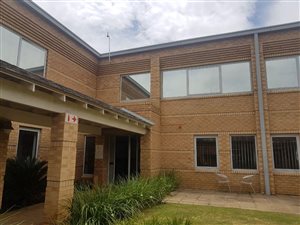 276 m² Commercial space in Hatfield