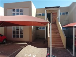 3 Bed Townhouse in Mondeor