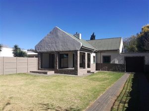 2 Bed House in Selection Park