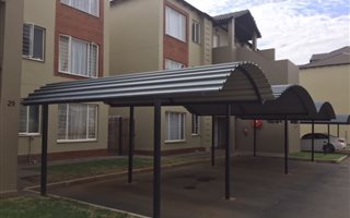2 Bedroom Flat in Montana Gardens