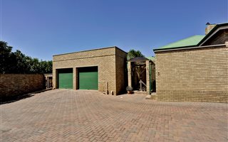 4 Bedroom House in Jordaan park