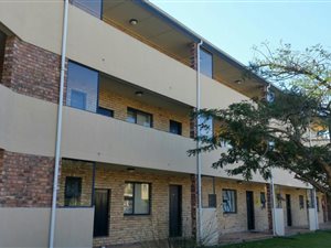 2 Bedroom Apartment in Grahamstown Central