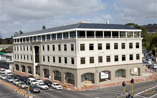 88 m² Commercial space in Claremont