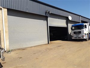 235 m² Industrial space in Shortts Retreat