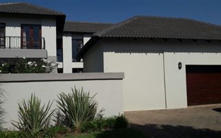 3 Bedroom House in Glen Lauriston