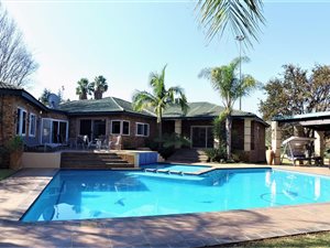 40.8 ha Farm in Lydenburg