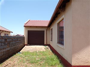 3 Bed House in Leondale