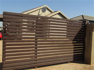 1 Bed House in Blue Hills