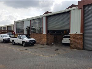 330 m² Industrial space in Brakpan North