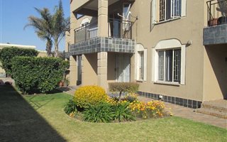 1 Bedroom Townhouse in Dalpark
