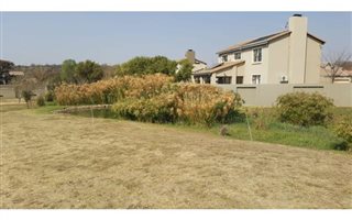 685 m² Land available in Newmark Estate