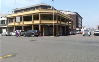 2800 m² Commercial space in Congella