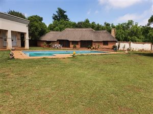 4 Bed House in Eikenhof