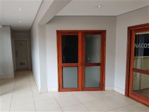 249 m² Commercial space in Hatfield