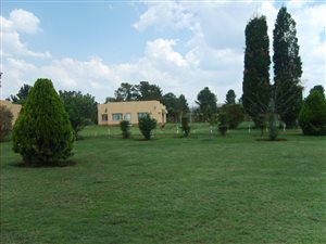 2.4 ha Farm in Tedderfield
