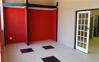 Commercial space in Newlands West