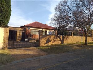 2 Bed House in South Hills