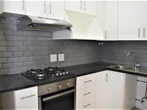 2 Bed Garden Cottage in Norwood