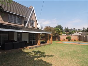 3 Bed House in Edelweiss