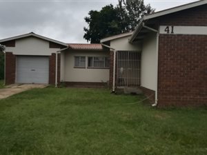 4 Bed House in Ncandu Park