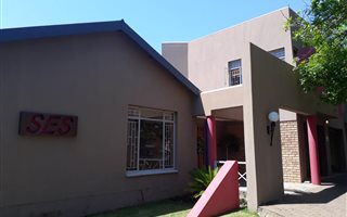 4 Bedroom Apartment in Panorama