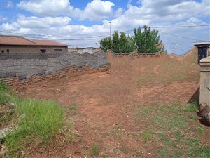 226 m² Land available in Moleleki