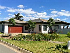 3 Bed House in Palm Lakes Estate
