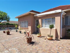 3 Bed House in Kuilsriver