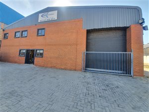1100 m² Industrial space in Amalgam