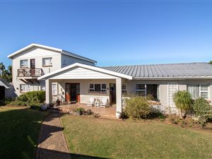 4 Bed House in West Bank
