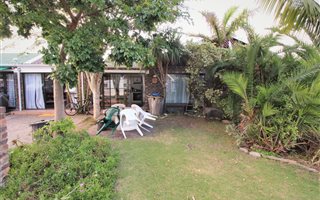 2 Bedroom Townhouse in Keurbooms River