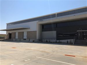 3037 m² Industrial space in Linbro Park